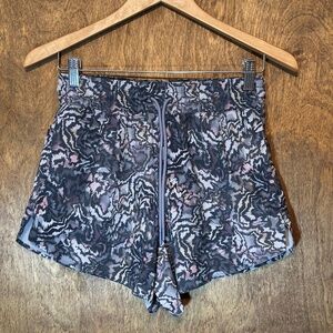 Athleta crossroads shorts (XS) EUC drawstring